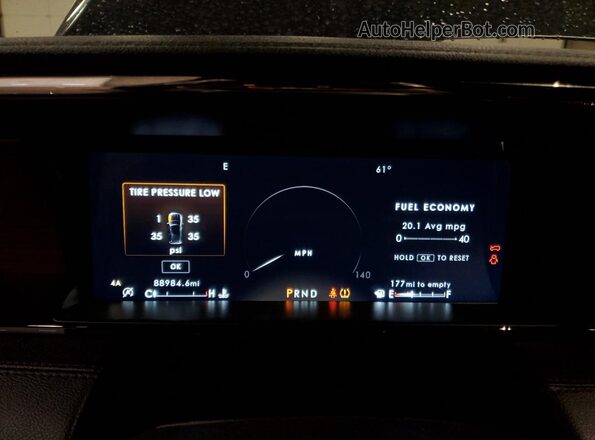 5LMJJ3LT5MEL15449 2021 LINCOLN NAVIGATOR Black Instrument cluster view