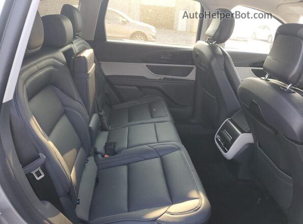 5LMPJ8JAXSJ954424 2025 LINCOLN NAUTILUS Silver Vista de los asientos traseros
