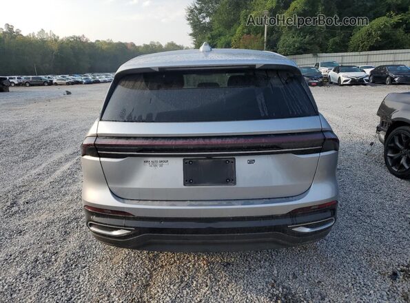 5LMPJ8JAXSJ954424 2025 LINCOLN NAUTILUS Silver Vista trasera