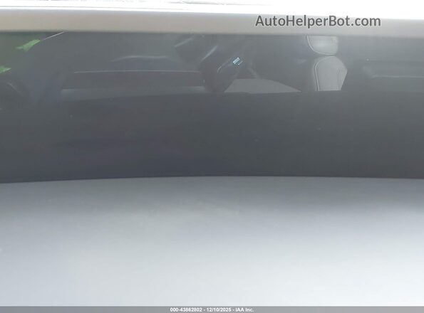 5LMPJ8K41SJ893523 2025 LINCOLN NAUTILUS Черный Панорамный вид салона 360°