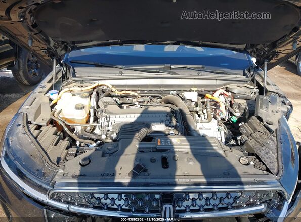 5LMPJ8K41SJ893523 2025 LINCOLN NAUTILUS Черный Вид сзади