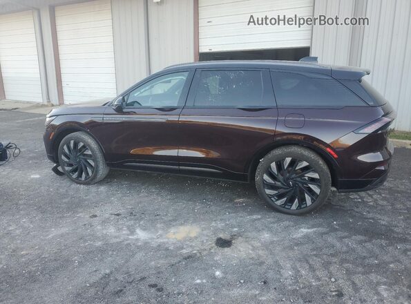 5LMPJ8K44SJ951236 2025 LINCOLN NAUTILUS Бордовый Задняя левая четверть