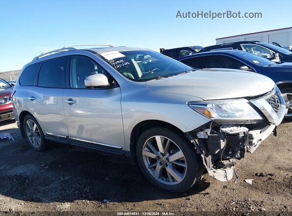 5N1AR2MM9GC668175 2016 NISSAN PATHFINDER Silver Vista interior de 360 grados