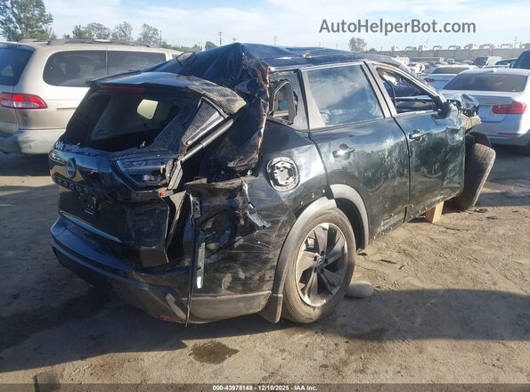 5N1BT3BA6TC677754 2026 NISSAN ROGUE Черный Задняя правая четверть
