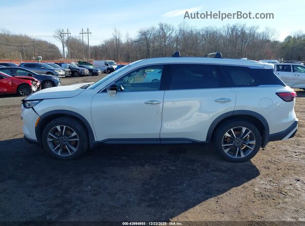 5N1DL1FS3PC373724 2023 INFINITI QX60 White 360 interior view