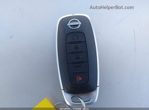 5N1DR3BA9SC296695 2025 NISSAN PATHFINDER Gray Widok deski rozdzielczej