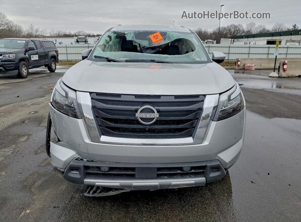 5N1DR3CC4SC236260 2025 NISSAN PATHFINDER Белый Вид спереди