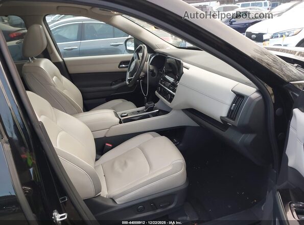 5N1DR3CD6PC213000 2023 NISSAN PATHFINDER Black Widok wnętrza z przodu