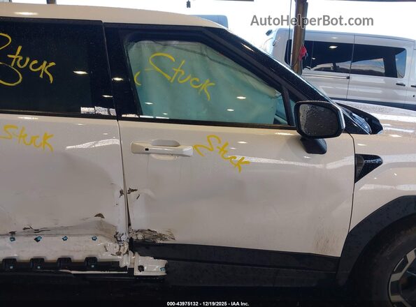 5NMP1DGL6RH018664 2024 HYUNDAI SANTA FE White Widok wnętrza z przodu