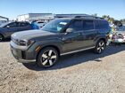 2024 Hyundai Santa Fe Limited Green vin: 5NMP3DG11RH010092