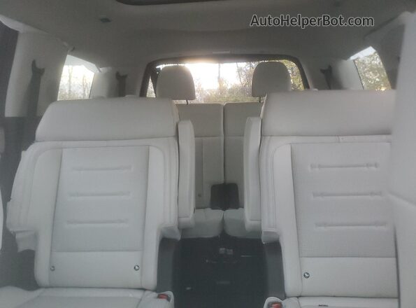 5NMP5DGL9SH082417 2025 HYUNDAI SANTA FE CALLIGRAPHY White Rear seats view