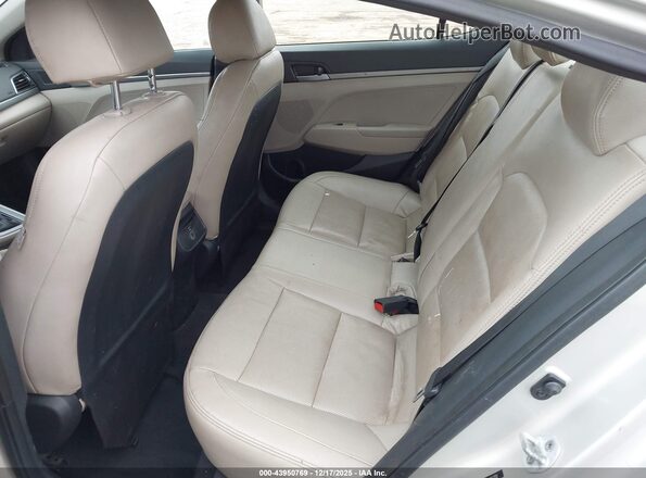 5NPD74LF1HH101700 2017 HYUNDAI ELANTRA Beige Vista de la etiqueta del VIN