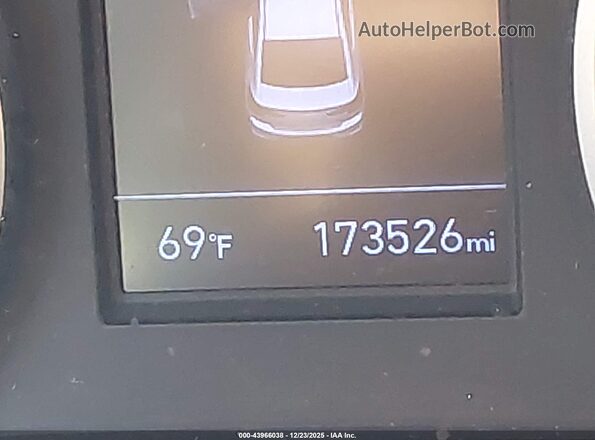 5NPD84LF3KH423324 2019 HYUNDAI ELANTRA Silver 