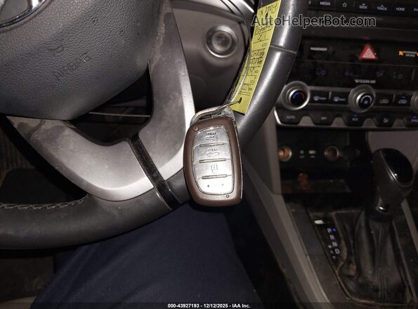 5NPD84LF3KH460647 2019 HYUNDAI ELANTRA Silver Vista del salpicadero