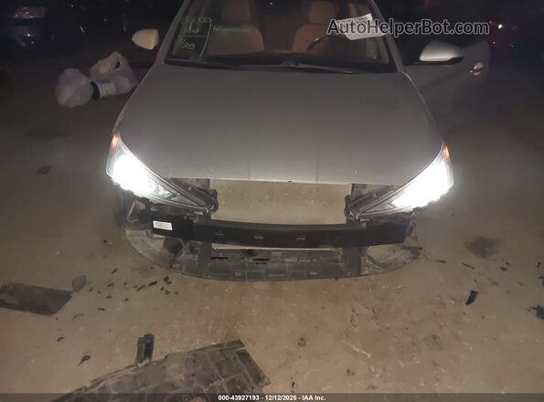 5NPD84LF3KH460647 2019 HYUNDAI ELANTRA Silver Vista frontal