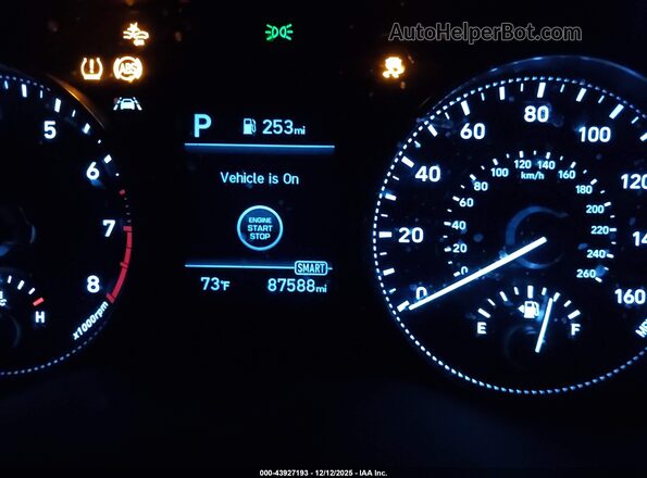 5NPD84LF3KH460647 2019 HYUNDAI ELANTRA Silver 