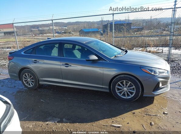 5NPE24AF2JH706496 2018 HYUNDAI SONATA Gray Вид задньої частини салону