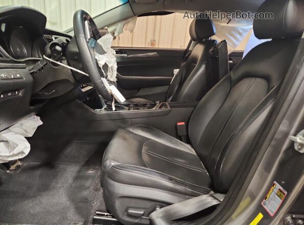 5NPE34AF6JH720642 2018 HYUNDAI SONATA Gray Вид салону спереду