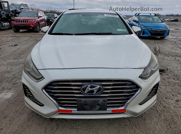 5NPE34AFXJH620575 2018 HYUNDAI SONATA White Вид спереду
