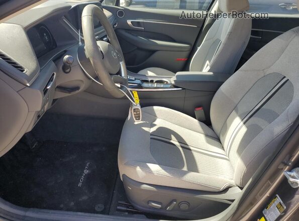 5NPEF4JA9LH015204 2020 HYUNDAI SONATA Gray Vista interior delantera