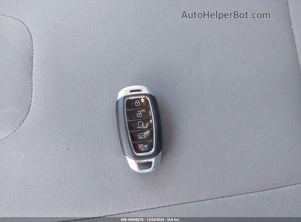 5NPLM4AG2NH053748 2022 HYUNDAI ELANTRA Белый Вид панели приборов