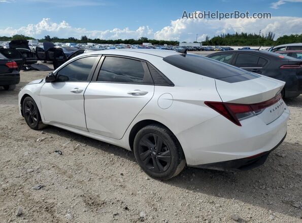 5NPLM4AG9MH004416 2021 HYUNDAI ELANTRA White Tył lewy