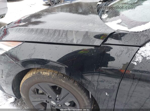 5NPLM4AG9NH054170 2022 HYUNDAI ELANTRA Black 