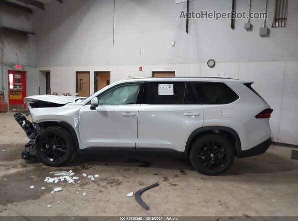5TDAAAB54SS096392 2025 TOYOTA GRAND HIGHLANDER White Widok wnętrza 360 stopni