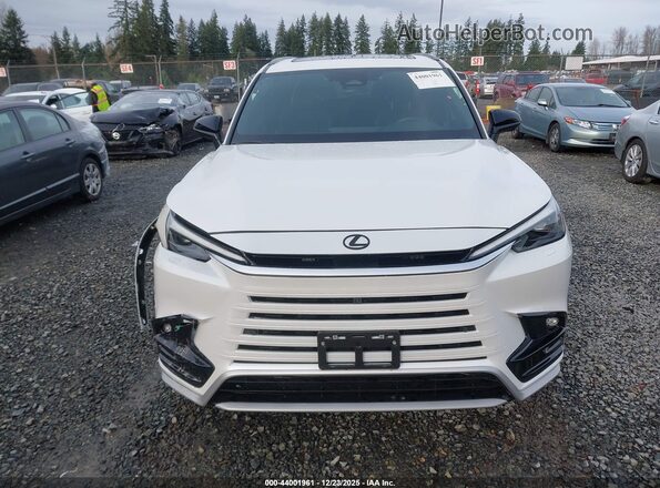 5TDABAB67SS012622 2025 LEXUS TX 500H White Vista del cuadro de instrumentos