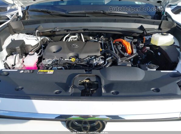 5TDACAB57TS074186 2026 TOYOTA LE Белый Вид сзади