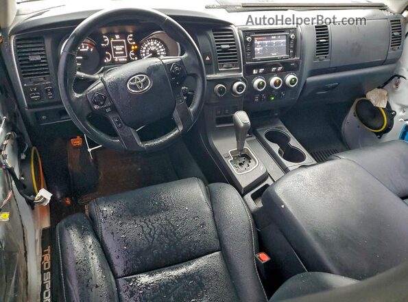 5TDBY5G10JS158737 2018 TOYOTA SEQUOIA Белый Вид панели приборов