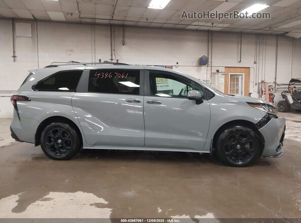 5TDCSKFC8SS166836 2025 TOYOTA SIENNA Gray Widok wnętrza z tyłu
