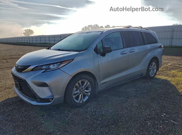 5TDDSKFC2MS025722 2021 TOYOTA SIENNA Серебряный Передняя левая четверть