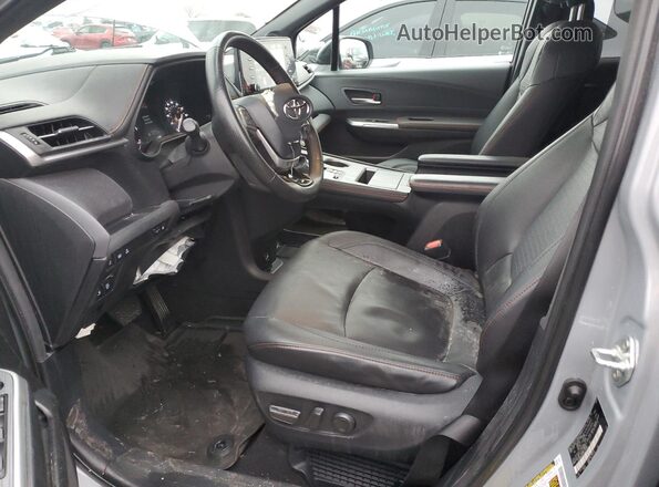 5TDDSKFC8PS102498 2023 TOYOTA SIENNA Серый Вид салона спереди