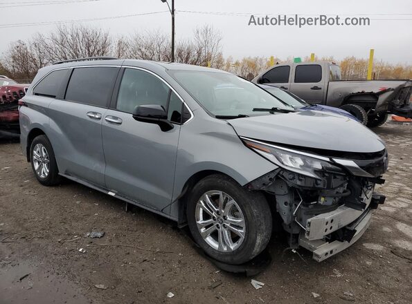 5TDDSKFC8PS102498 2023 TOYOTA SIENNA Серый Передняя правая четверть