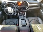 2021 Toyota Highlander Hybrid Platinum Серый vin: 5TDEBRCH2MS064355