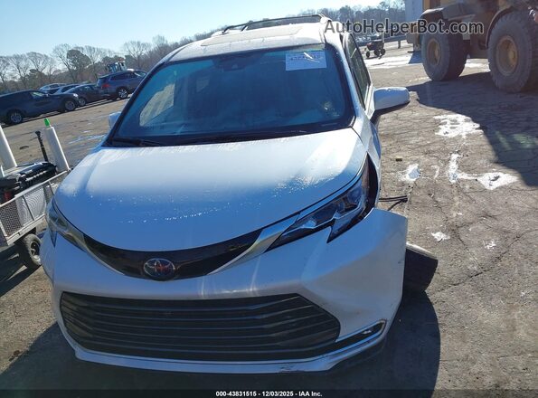 5TDESKFC0PS090125 2023 TOYOTA SIENNA White Widok zestawu wskaźników