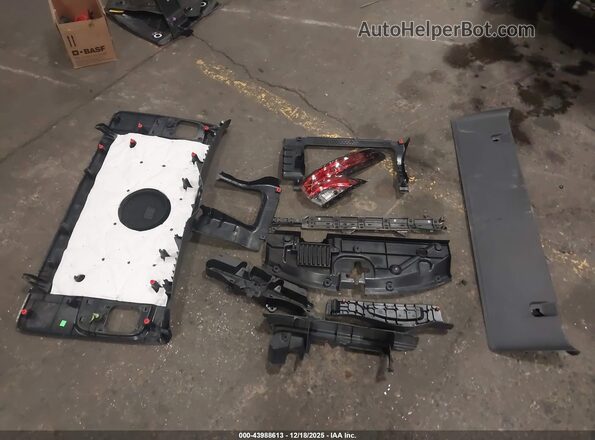 5TDESKFC9SS214563 2025 TOYOTA SIENNA Black Սարքավորումների վահանակի տեսք