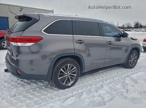 5TDJZRFH1JS557848 2018 TOYOTA HIGHLANDER Gray უკანა მარჯვენა