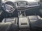 2018 Toyota Highlander Se Gray vin: 5TDJZRFH1JS557848