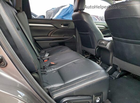 5TDJZRFH1JS557848 2018 TOYOTA HIGHLANDER Gray უკანა სალონის ხედი