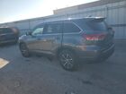 2018 Toyota Highlander Se Gray vin: 5TDJZRFH6JS854565