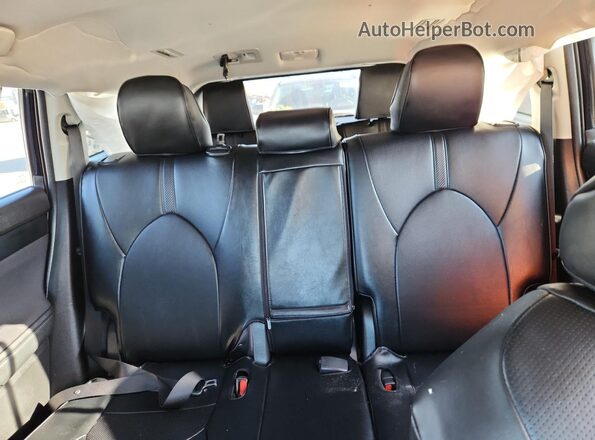 5TDKDRAH4PS044225 2023 TOYOTA HIGHLANDER Black Widok tylnych siedzeń