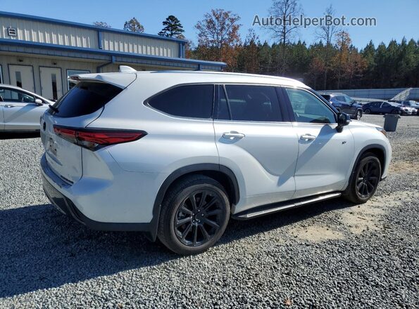5TDKDRBH9PS014541 2023 TOYOTA HIGHLANDER White Tył prawy