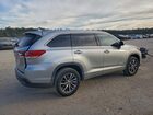 2017 Toyota Highlander Se Серебряный vin: 5TDKZRFH4HS516628