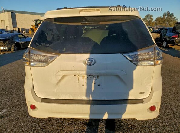 5TDXK3DC1GS722969 2016 TOYOTA SIENNA Белый Вид сзади