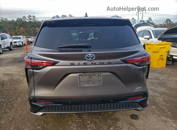 5TDXRKEC5MS048860 2021 TOYOTA SIENNA Серый Вид сзади