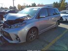 2018 Toyota Sienna Se 8 Passenger Silver vin: 5TDXZ3DC1JS945788