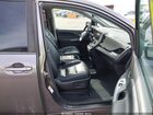 2019 Toyota Sienna Se 8 Passenger Серый vin: 5TDXZ3DC7KS002113