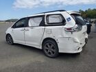 2018 Toyota Sienna Se White vin: 5TDXZ3DCXJS953016